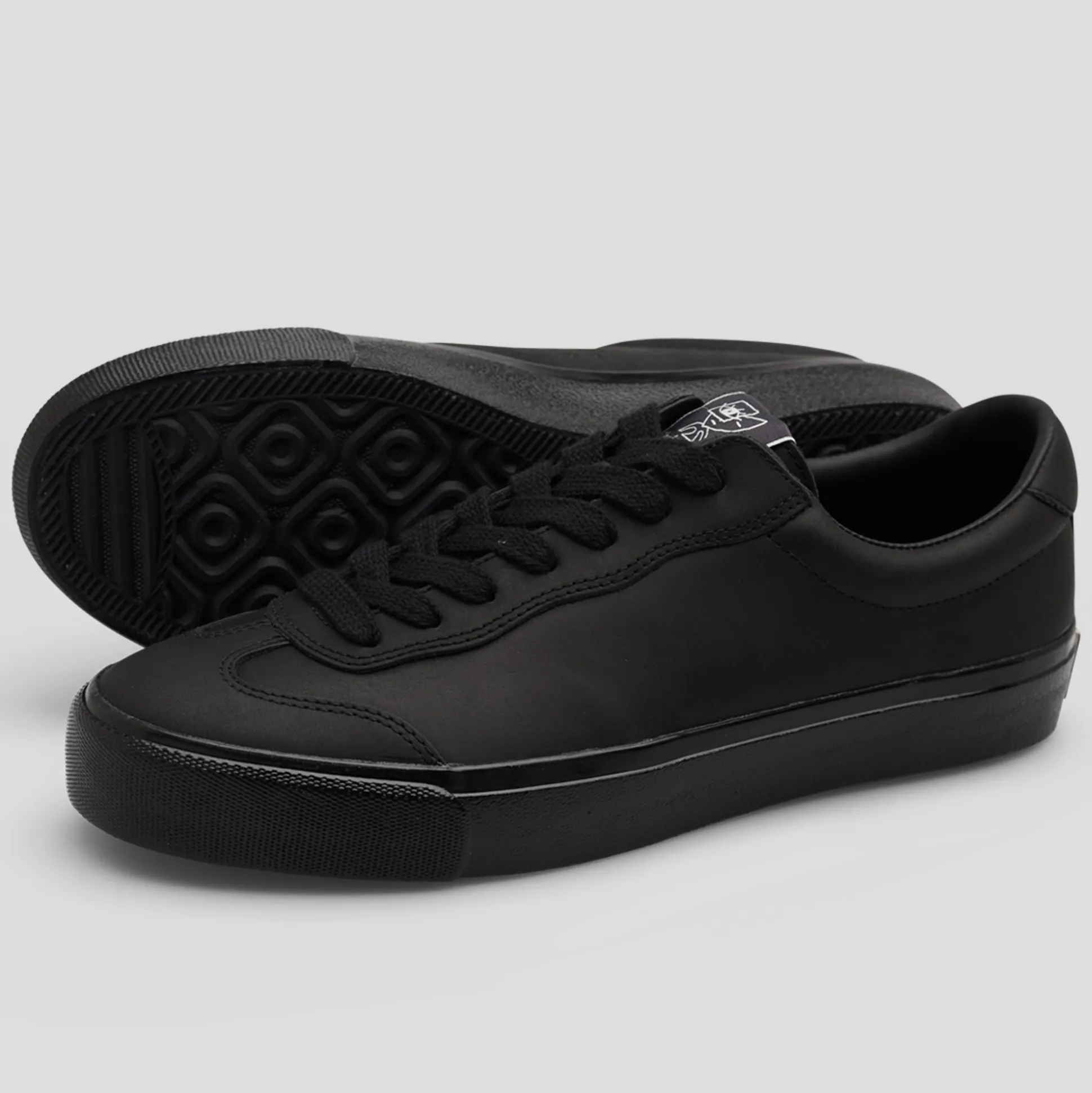 Last Resort AB VM004 Milic Leather - Black / Black