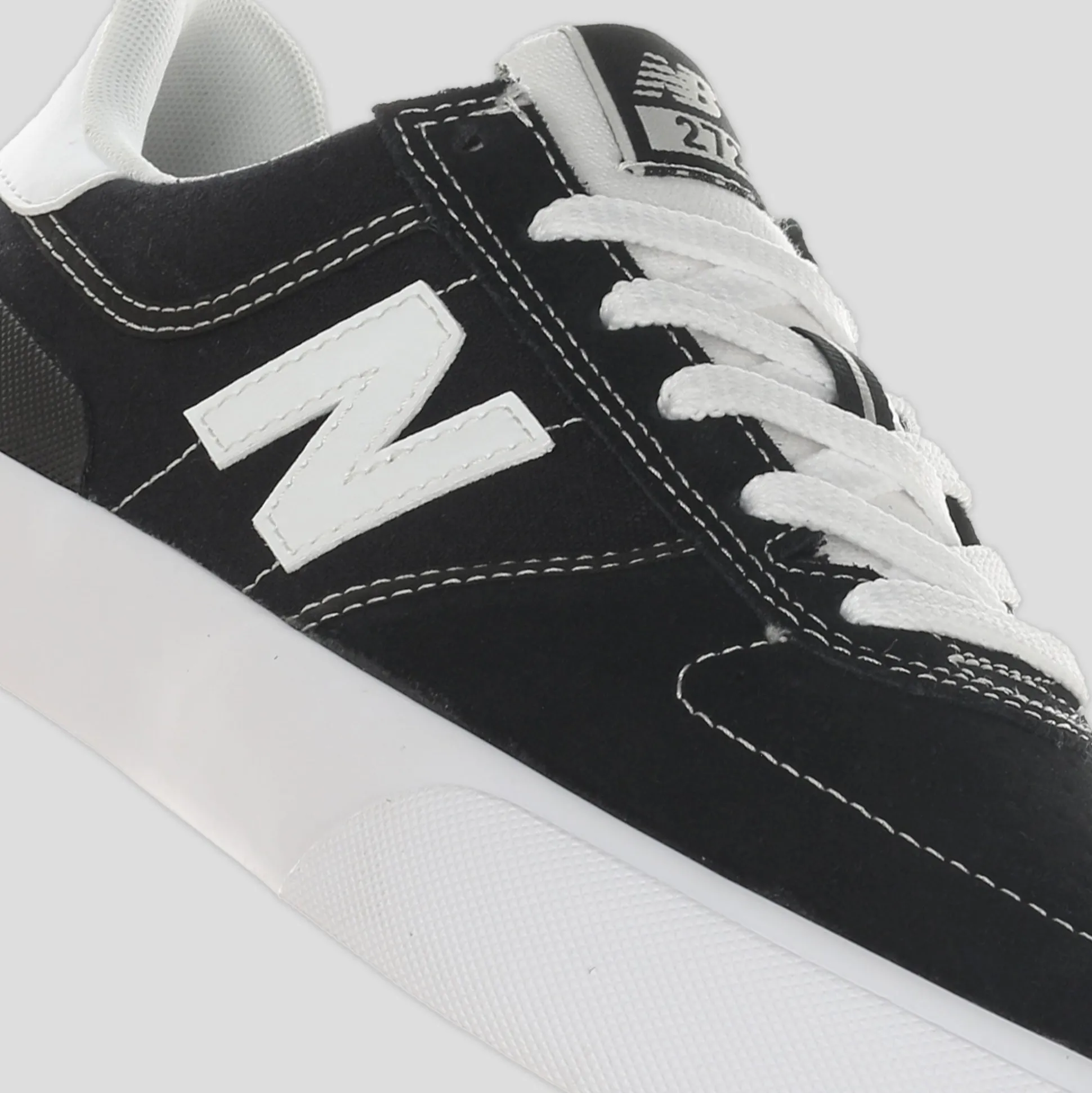 New Balance Numeric 272 - Black / White