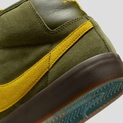 Nike SB & Anti Hero Zoom Blazer GT Mid Pro - Rough Green / Amarillo