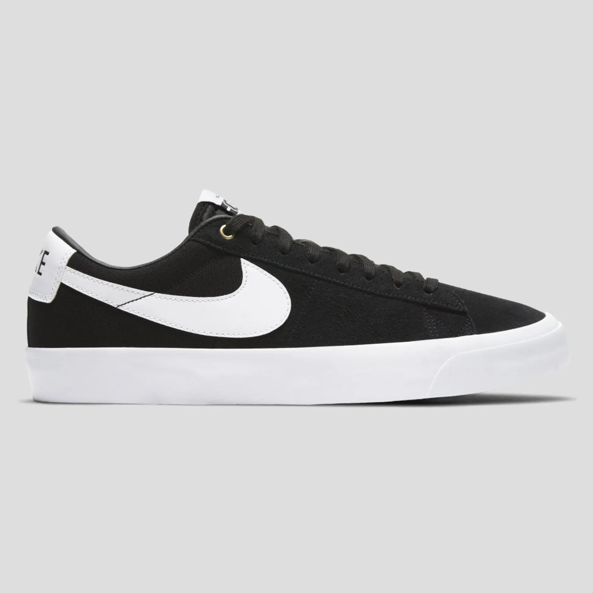 Nike SB Blazer Low Pro GT - Black / White