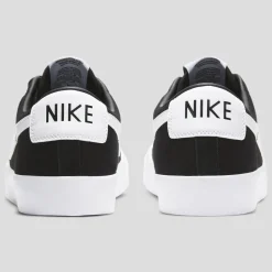 Nike SB Blazer Low Pro GT - Black / White