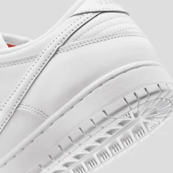 Nike SB Dunk Low ISO - Triple White