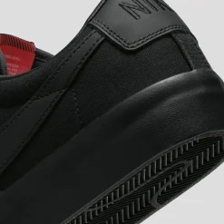Nike SB Zoom Blazer Low Pro GT ISO - Black / Black