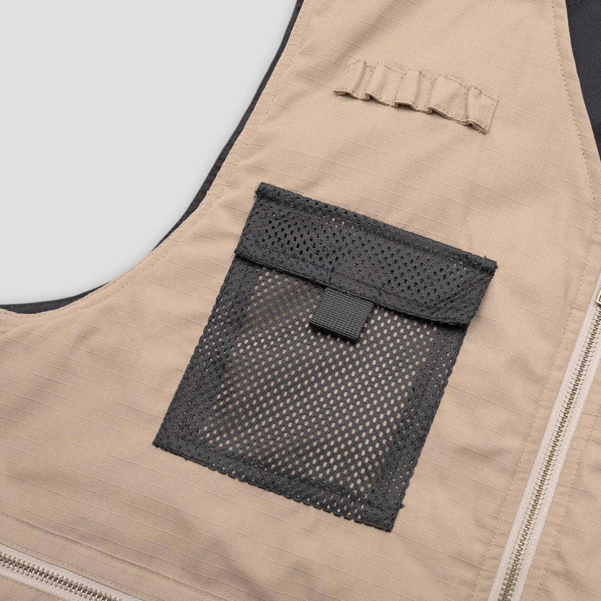 Pass~Port Frog Lure Ripstop Fishing Vest - Khaki