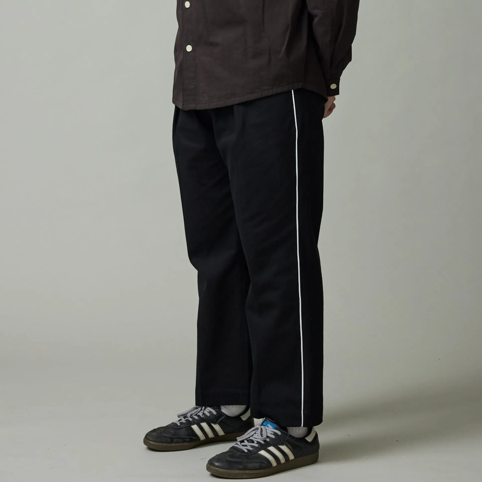 Pass~Port Herringbone Leagues Club Side Stripe Pant - Black / White St