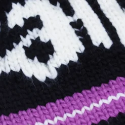 Carpet Knit Beanie - Black