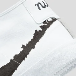 NIKE SB "BLAZER COURT MID PRM" WHITE/BLACK