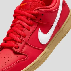 Nike SB Dunk Low Pro - University Red / White