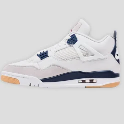 Nike SB x Air Jordan 4 Retro SB - Summit White / White - Navy - Neutra