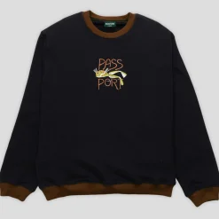 Pass~Port Frog Lure Organic Fleece Sweater - Black